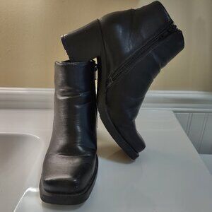 Ladies Chunky Black Boots